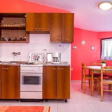 Apartament Bardak *