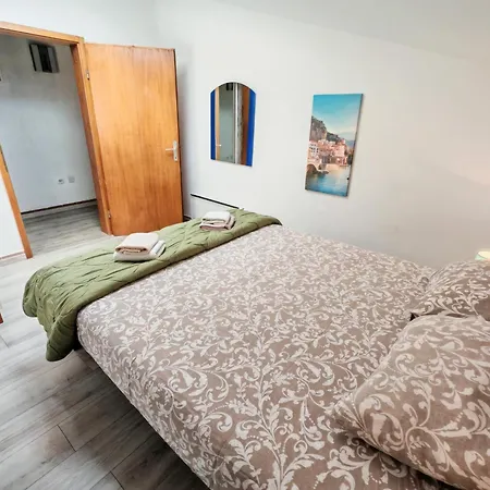 Bardak Apartament *