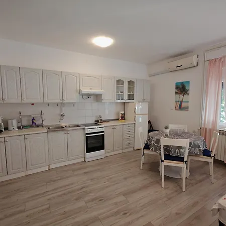 Bardak Apartament *