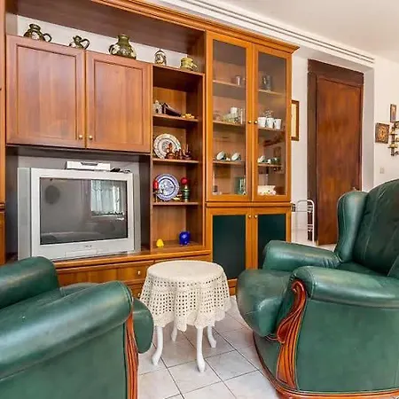 Apartament Bardak Ližnjan