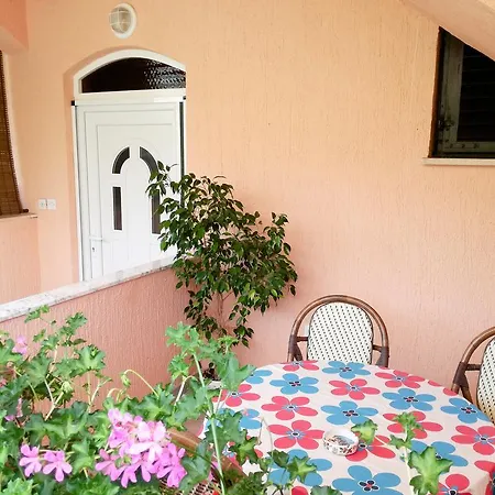 Apartment Bardak Liznjan