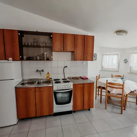 Apartamento Bardak Ližnjan