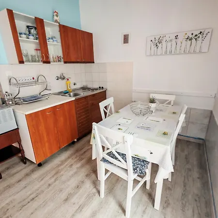 Bardak Apartamento Ližnjan