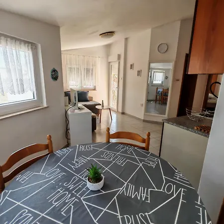 Apartamento Bardak Ližnjan